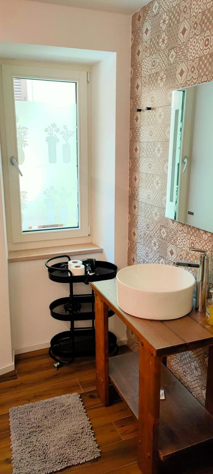 Bed and Breakfast Casa Pitem Torbole Sul Garda Camera foto