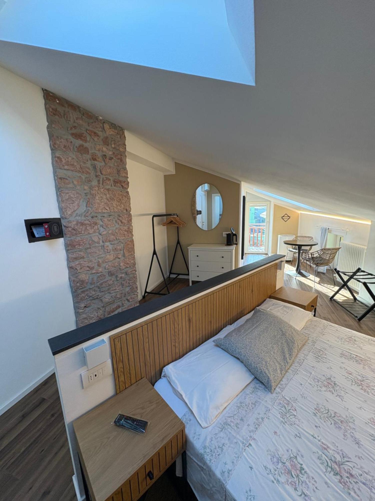 Bed and Breakfast Casa Pitem Torbole Sul Garda Camera foto