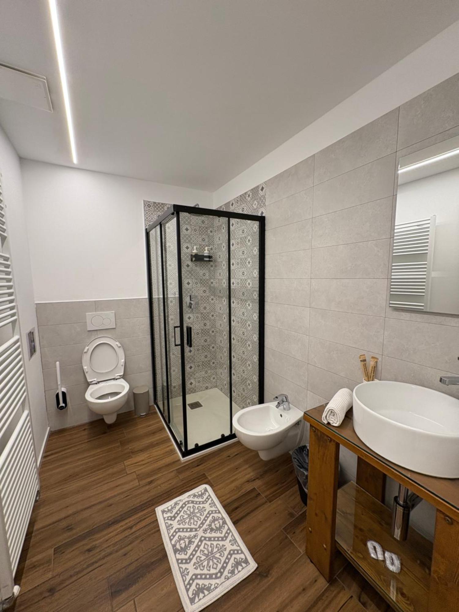 Bed and Breakfast Casa Pitem Torbole Sul Garda Camera foto